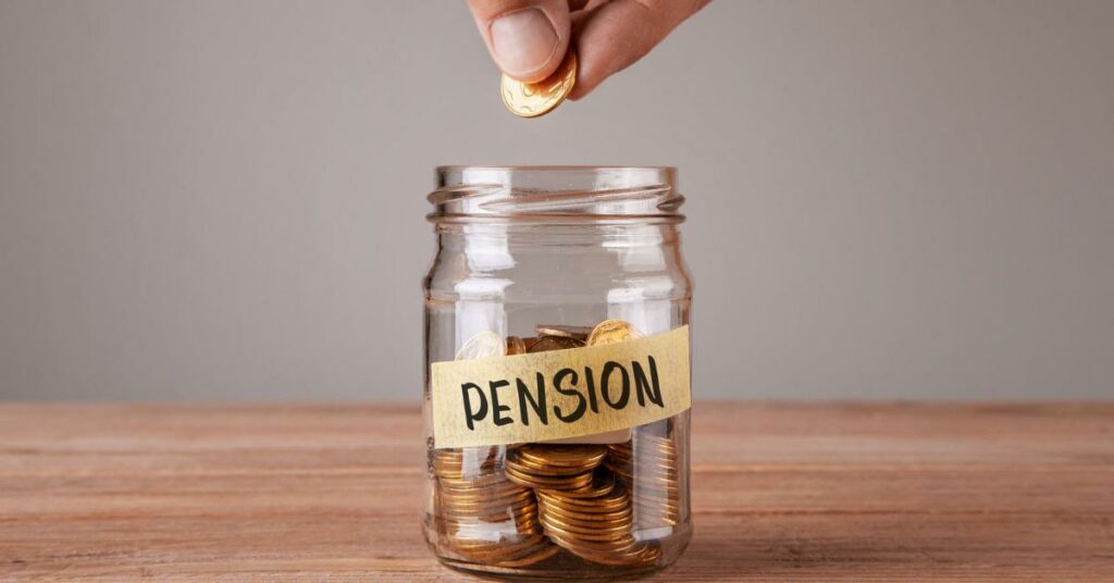 Hur mycket får en riksdagsledamot i pension?